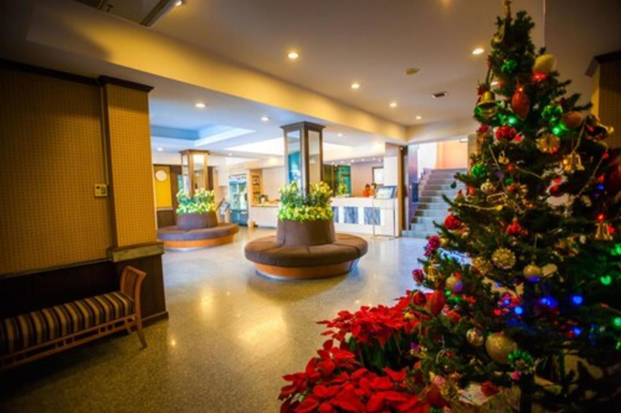 Rayong President Hotel Exterior photo